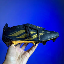 Carregar imagem no visualizador da galeria, Chuteira Adidas Predator Tongue 26 Elite FG + Brinde (Pronta Entrega)
