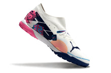 Carregar imagem no visualizador da galeria, Chuteira Puma Future 7 Match Society - Branco/Rosa/Azul
