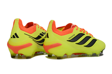 Carregar imagem no visualizador da galeria, Chuteira Campo ADIDAS Predator Elite 26 FG Unlocked
