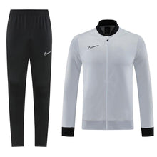 Carregar imagem no visualizador da galeria, Conjunto de frio - Blusa sem capuz + calça
