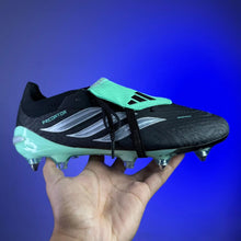 Carregar imagem no visualizador da galeria, Chuteira Adidas Predator Tongue 26 Elite + Brinde (Pronta Entrega)
