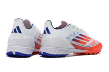 Carregar imagem no visualizador da galeria, Chuteira Society ADIDAS F50 Pro
