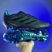 Carregar imagem no visualizador da galeria, Chuteira Adidas Predator Elite 26 (Pronta Entrega)
