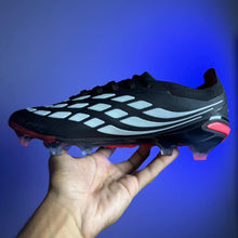Carregar imagem no visualizador da galeria, Chuteira Adidas Predator Elite 26 (Pronta Entrega)
