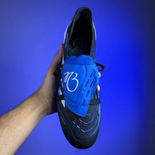 Carregar imagem no visualizador da galeria, Chuteira Adidas Predator Tongue 26 Elite + Brinde (Pronta Entrega)
