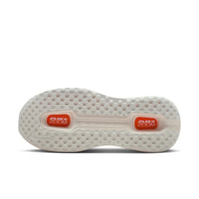 Carregar imagem no visualizador da galeria, NIKE VOMERO PREMIUM
