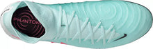 Carregar imagem no visualizador da galeria, Chuteiras de futebol Nike PHANTOM LUNA II ELITE FG
