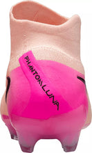Carregar imagem no visualizador da galeria, Chuteiras de futebol Nike PHANTOM LUNA II ELITE FG
