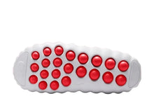 Carregar imagem no visualizador da galeria, Slide Nike Mind 001 White Speed Red Branco
