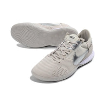 Carregar imagem no visualizador da galeria, Chuteira NIKE Street Gato Futsal Rosa
