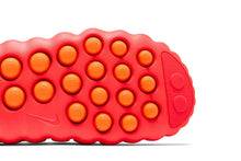 Carregar imagem no visualizador da galeria, Slide Nike Mind 001 Solar Red Vermelho
