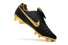 Carregar imagem no visualizador da galeria, CHUTEIRA NIKE TIEMPO LEGEND 7 ELITE FG R10 PRETO/DOURADO
