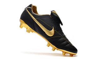 CHUTEIRA NIKE TIEMPO LEGEND 7 ELITE FG R10 PRETO/DOURADO