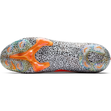Carregar imagem no visualizador da galeria, CHUTEIRA NIKE MERCURIAL SUPERFLY 7 FG ELITE &quot;SAFARI&quot;
