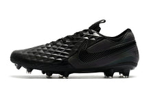 Carregar imagem no visualizador da galeria, CHUTEIRA NIKE TIEMPO LEGEND 8 ELITE FG &quot;ALL BLACK&quot;
