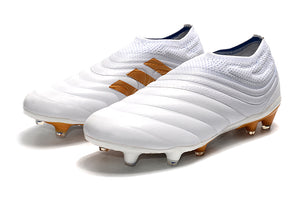CHUTEIRA ADIDAS COPA 19+ BRANCO/DOURADO